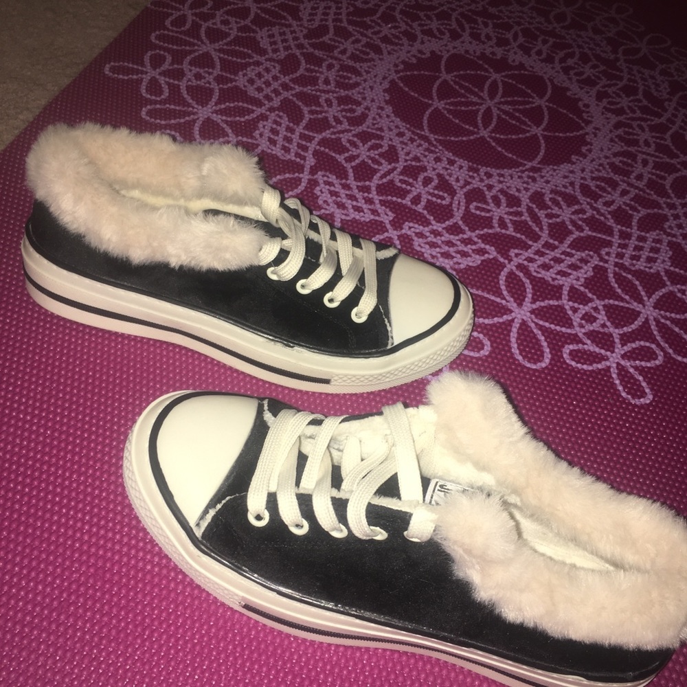 Faux-Fur Lined Sneakers